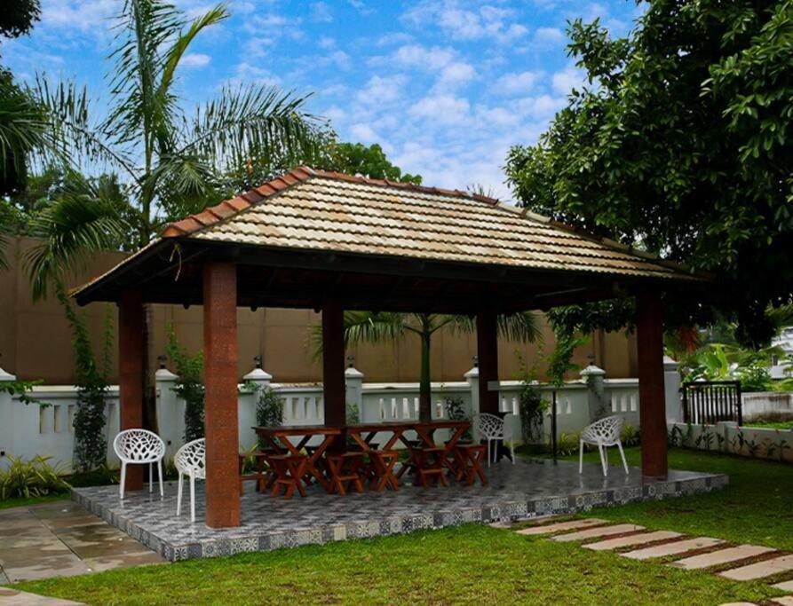 Tamarind Heritage Holiday Home Angamali Eksteriør bilde