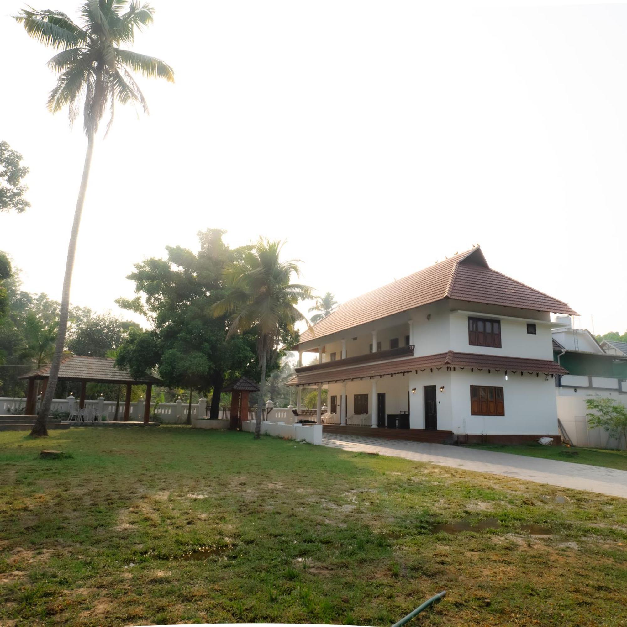 Tamarind Heritage Holiday Home Angamali Eksteriør bilde